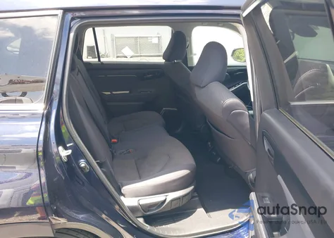 2023 Toyota Highlander Le z USA, uszkodzony, nr VIN 5TDKDRAH3PS020742